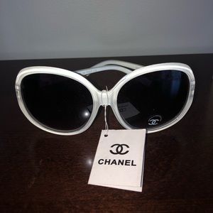 Fake Chanel Sunglasses